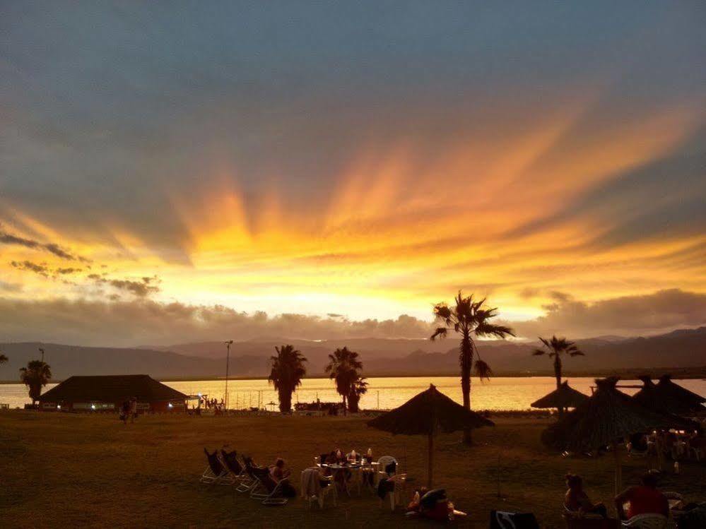 Del Bono Beach Complejo Bahia Las Tapias  Exteriör bild